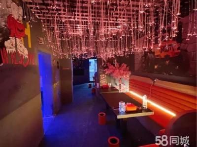 经营中西餐简餐酒吧转让 设施齐全 客源稳定