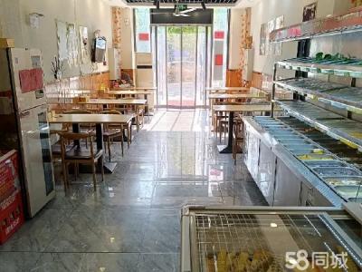 临街商铺三层公建 三个住宅小区交叉口。