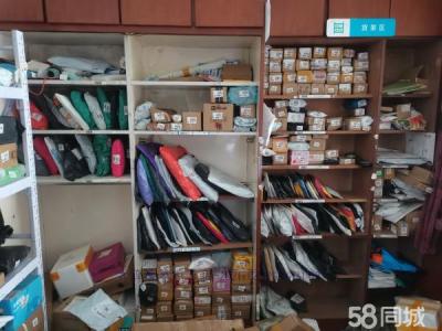 红凌路叠翠山庄菜鸟驿站出兑