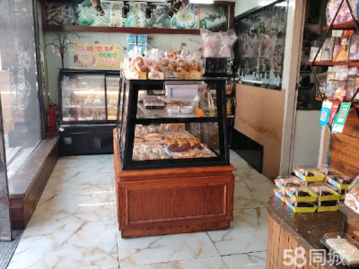 马栏红菱路旺铺转让。本店铺位于小区核心位置 适合各种经营