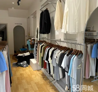 旺铺转让 韩系女装店