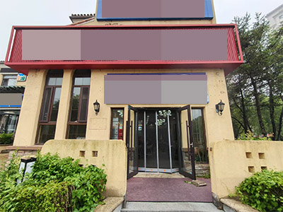 柳树南街把边近小区餐饮店转让（租金可谈）