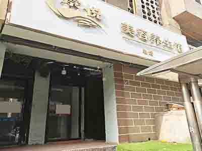 香工街纯一层空铺出租