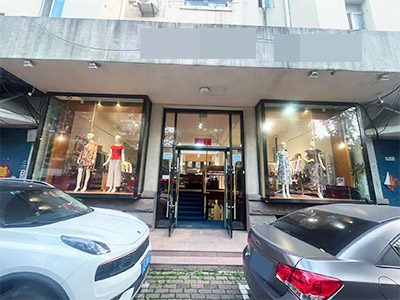 南山路主道290平临街门头出租带后院