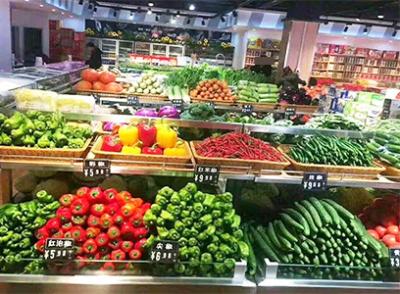 80中旁小区出入口生鲜店转让