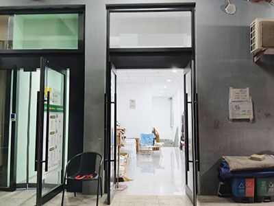 大有恬园理工西校区190平空铺出租