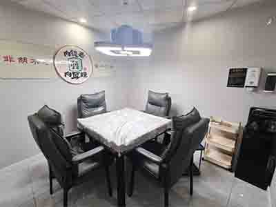 西安路君安国际带中央空调棋牌室转让