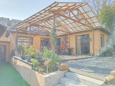 （网红街）中山青云街保卫巷主道空铺出租