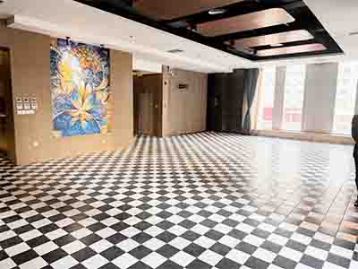 人民路香格里拉旁边500平空铺出租