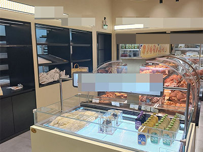 大学校内商业街烘焙店出兑