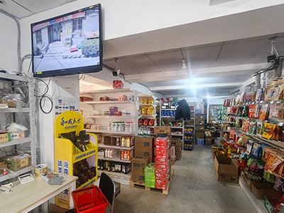 西岗高尔基路线上超市出兑