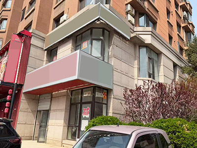 锦绣暖山小区门口临街公建出租（可分租）