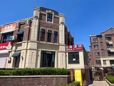小区门口370平18米大门头公建出租